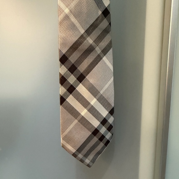 Burberry London 100% Silk Plaid Tie - Picture 1 of 4